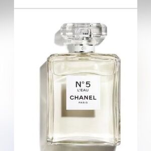 CHANEL N°5 L'Eau Fragrance in Clear Bottle